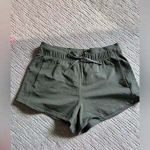 Lululemon Inner Glow High Rose Shorts 3inch